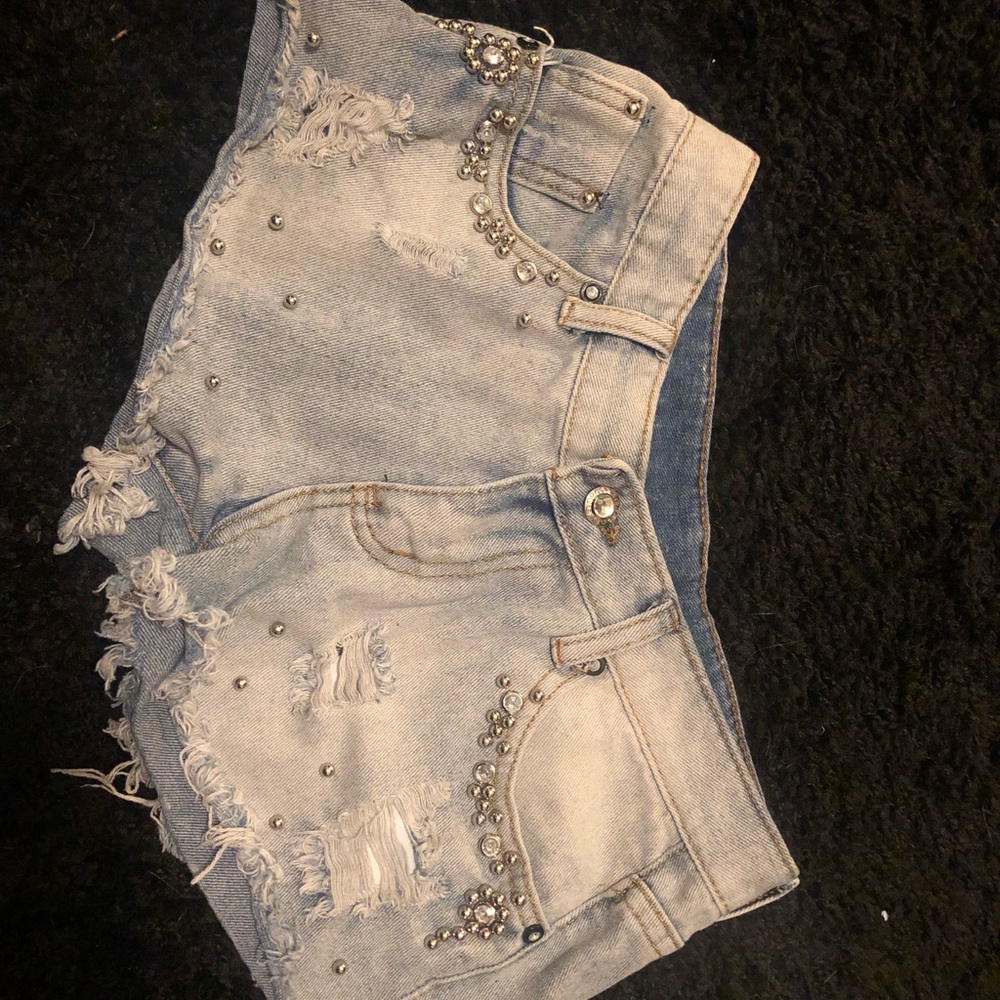Forever 21 decorative shorts